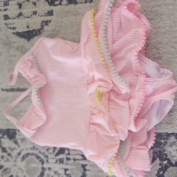 Ruffle one piece - Picture 1 of 2
